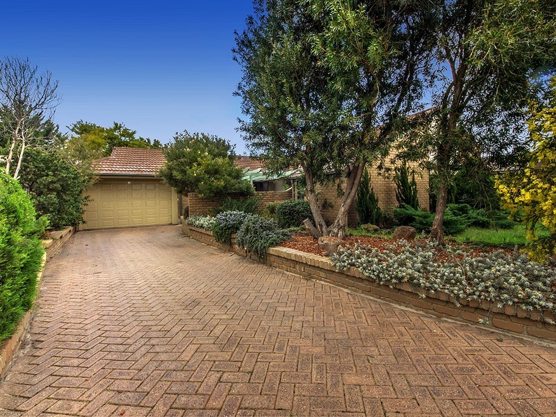 17 Hispano Drive, Keilor Downs VIC 3038