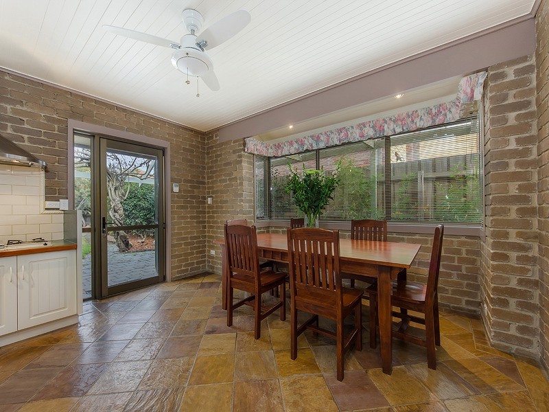 17 Hispano Drive, Keilor Downs VIC 3038