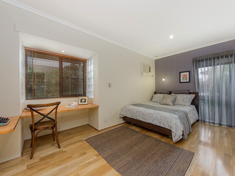 17 Hispano Drive, Keilor Downs VIC 3038