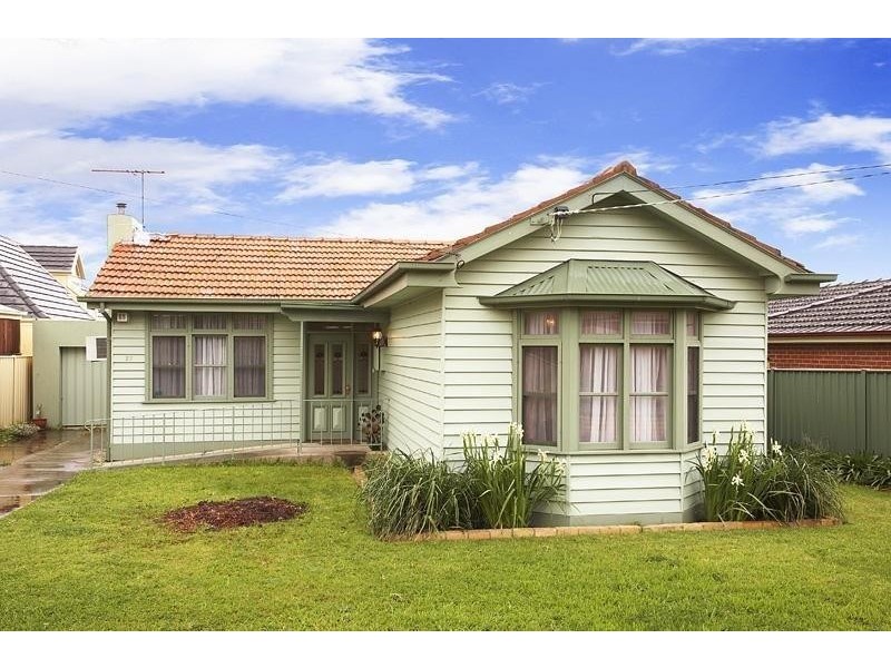 27 Hotham Road, Niddrie VIC 3042