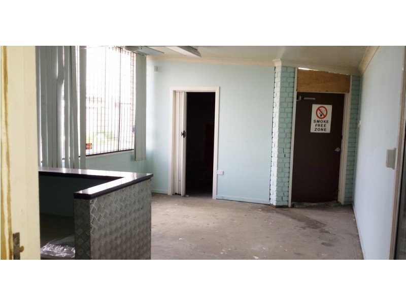 Unit 1 and 2/47 Garden Drive, Tullamarine VIC 3043