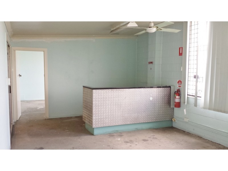 Unit 1 and 2/47 Garden Drive, Tullamarine VIC 3043