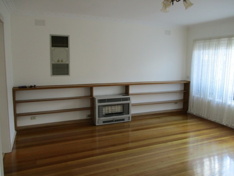 3/136 Hoffmans Road, Essendon VIC 3040