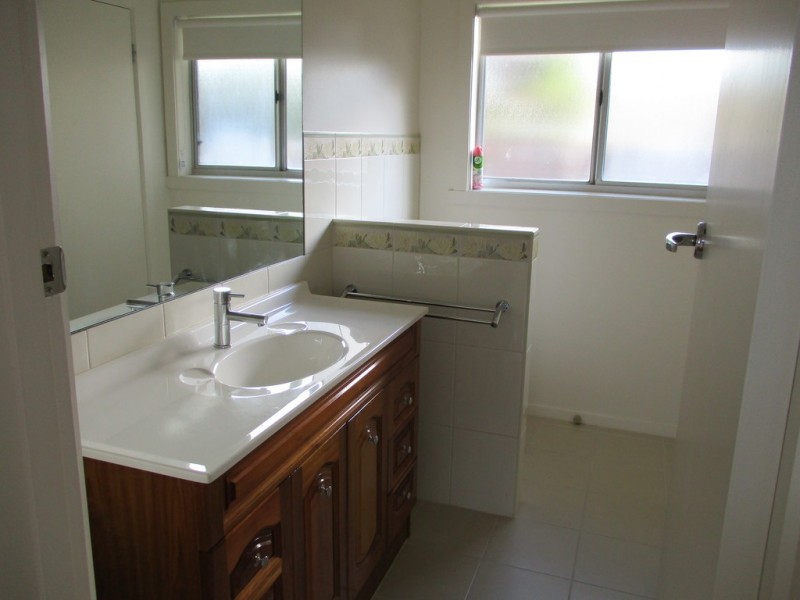 3/136 Hoffmans Road, Essendon VIC 3040