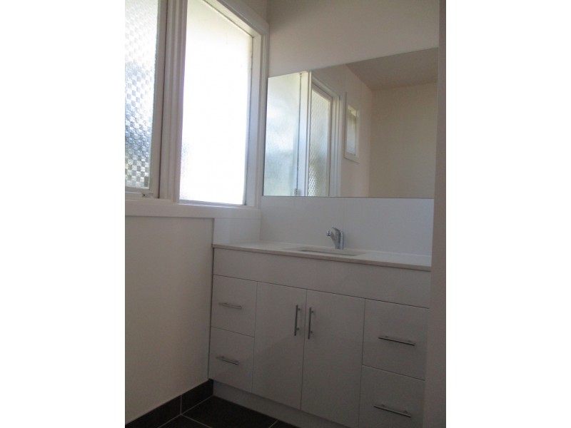 3/156 Barrow Street, Coburg VIC 3058