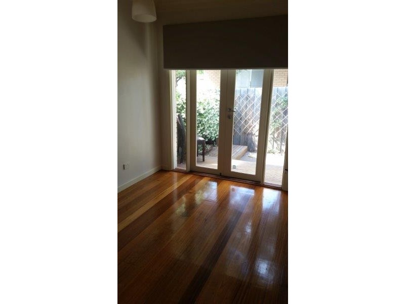 3/156 Barrow Street, Coburg VIC 3058