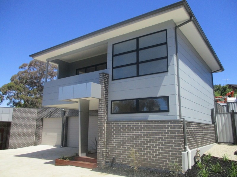 4/37 Hillside Grove, Airport West VIC 3042