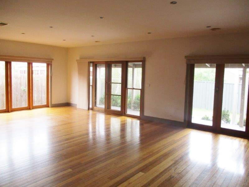 64 Gowanbrae Drive, Gowanbrae VIC 3043