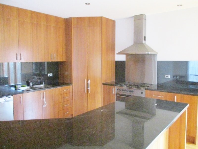 64 Gowanbrae Drive, Gowanbrae VIC 3043