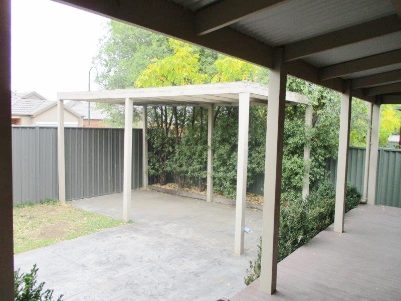 64 Gowanbrae Drive, Gowanbrae VIC 3043