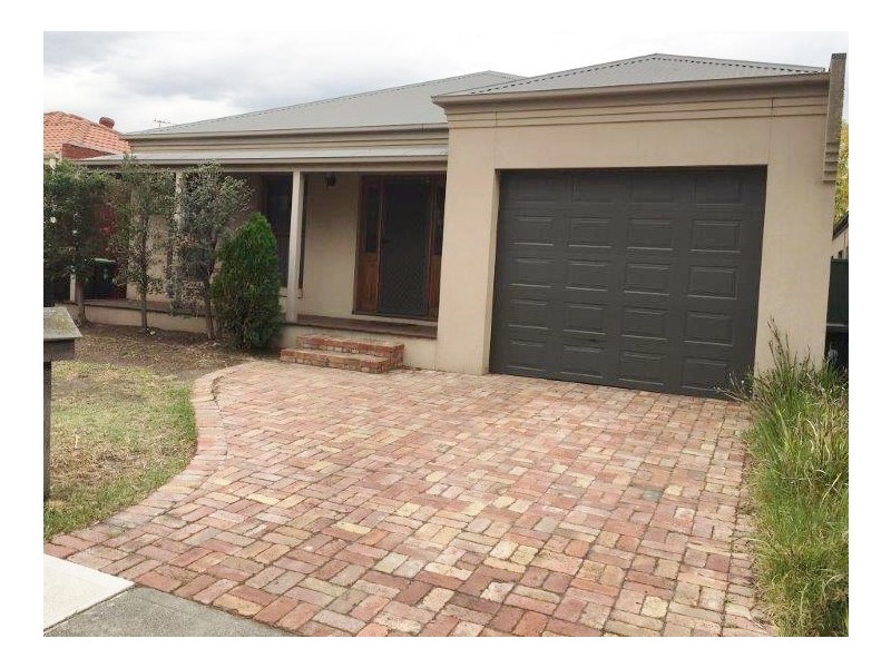 64 Gowanbrae Drive, Gowanbrae VIC 3043