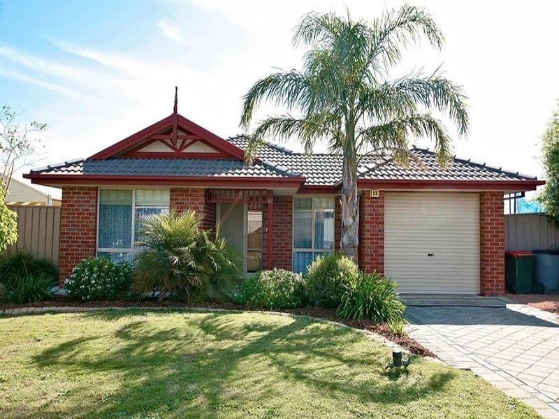 62 Warburton Drive, Woodcroft SA 5162