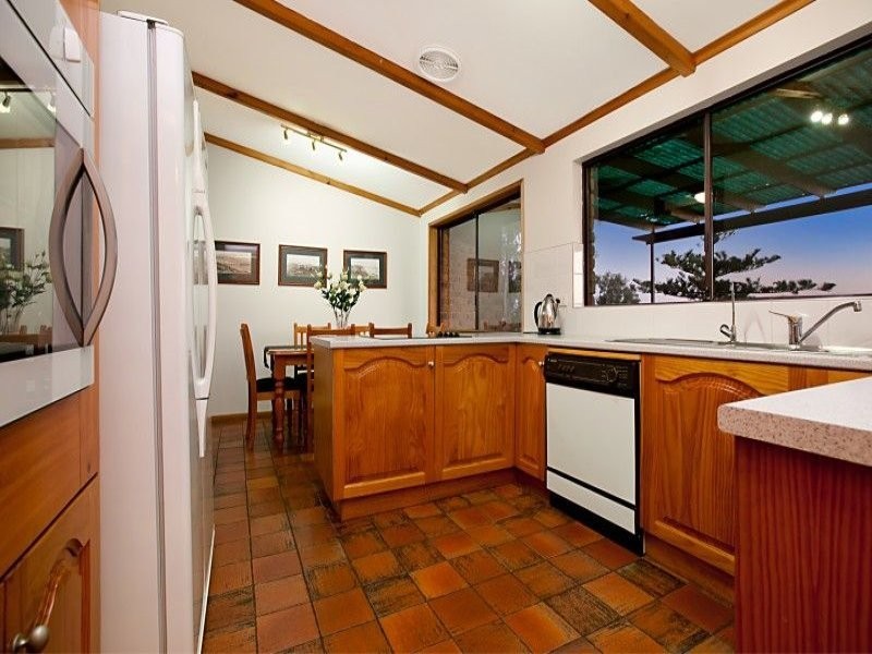 60 Murray Road, Port Noarlunga SA 5167