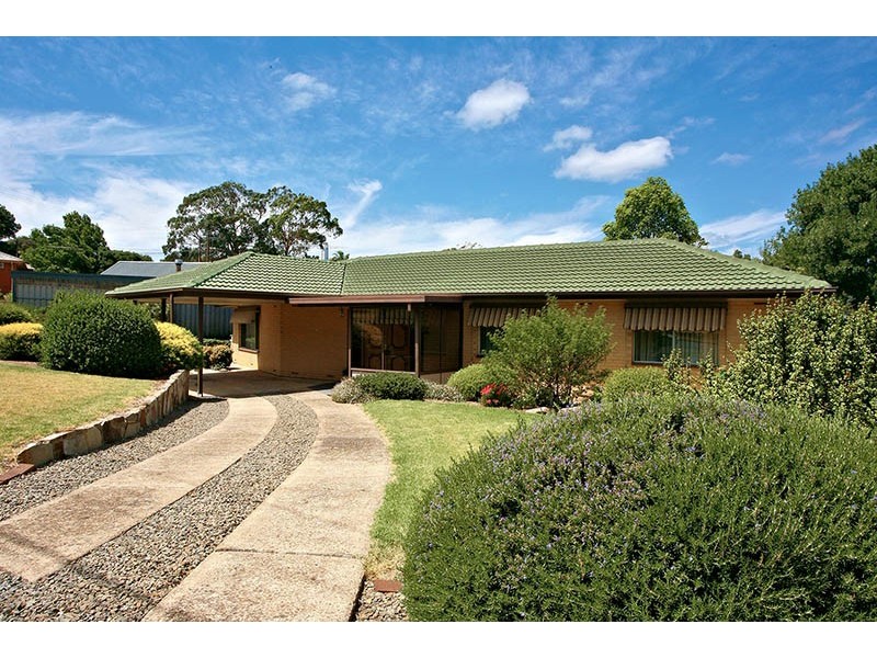 2 Solero Avenue, Reynella East SA 5161