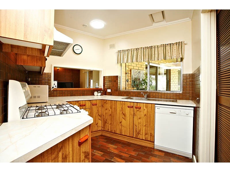 2 Solero Avenue, Reynella East SA 5161