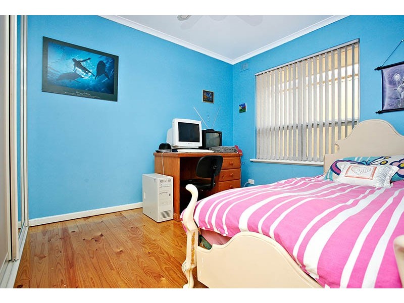 1 Richardson Crescent, Morphett Vale SA 5162