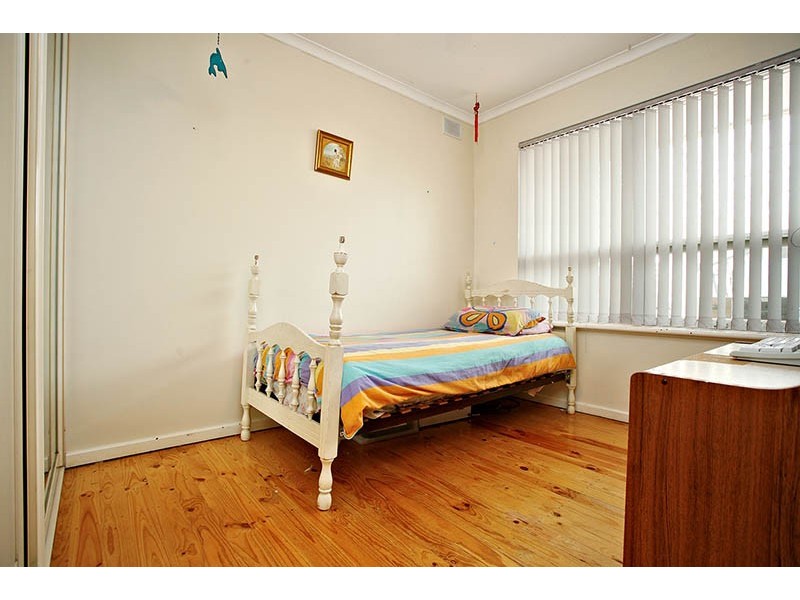 1 Richardson Crescent, Morphett Vale SA 5162