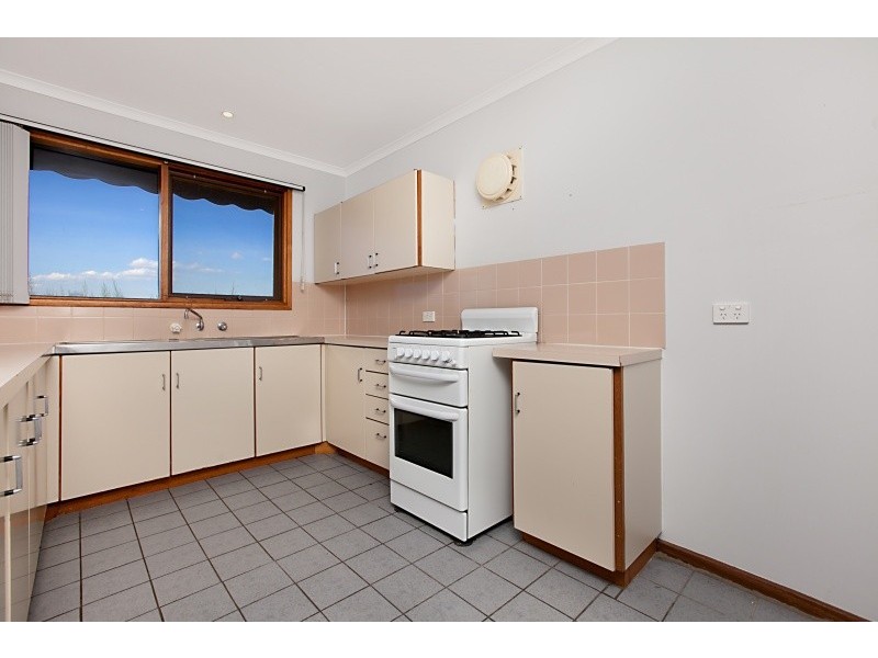 3 Plumtree Crescent, Huntfield Heights SA 5163