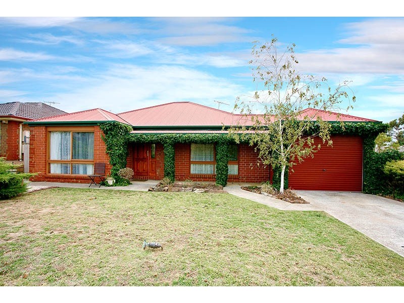 10 Barnes Crescent, Woodcroft SA 5162