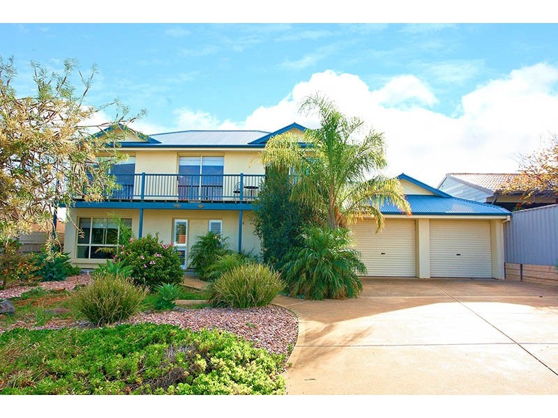 9 Seabreeze Crescent, Maslin Beach SA 5170