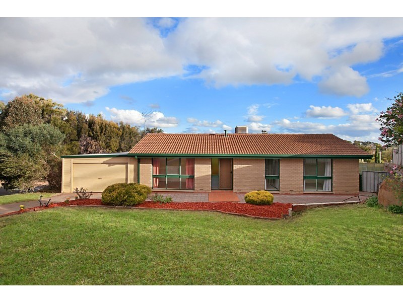 17 Galatea Street, Hallett Cove SA 5158