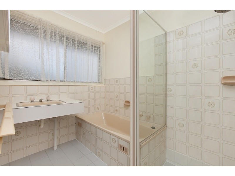 17 Galatea Street, Hallett Cove SA 5158