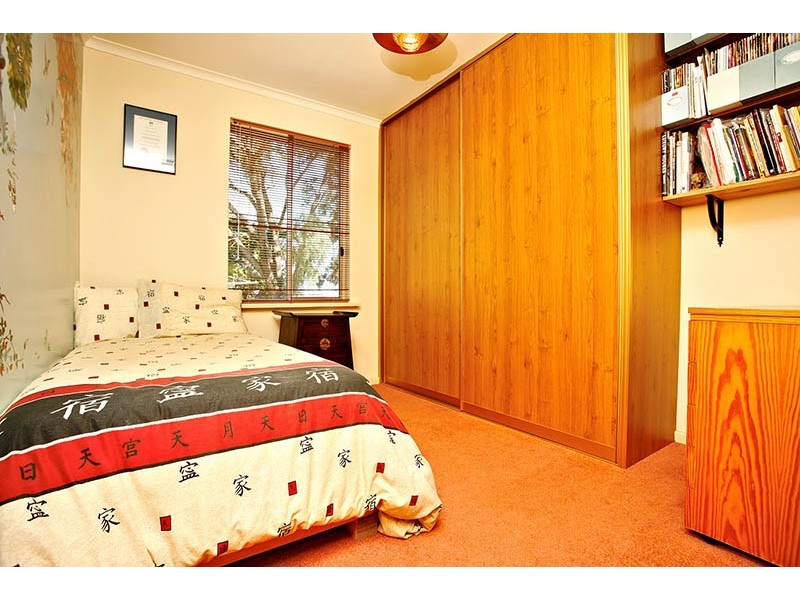 26 Candover Crescent, Huntfield Heights SA 5163