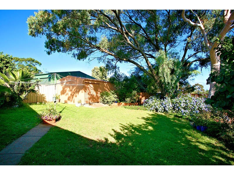 26 Candover Crescent, Huntfield Heights SA 5163