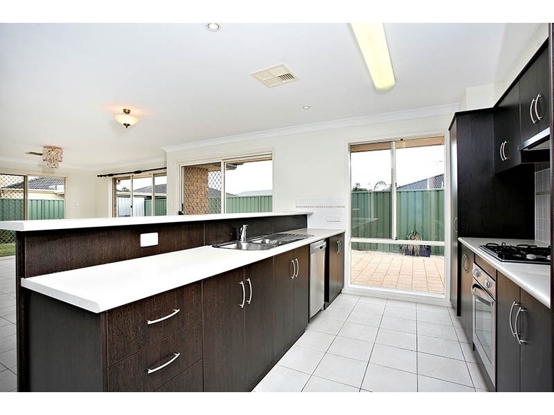19 Jade Loop, Aldinga Beach SA 5173