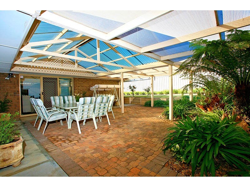 29 Jagger Crescent, Woodcroft SA 5162