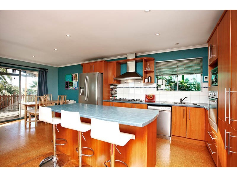 2 Allanton Avenue, Port Noarlunga SA 5167