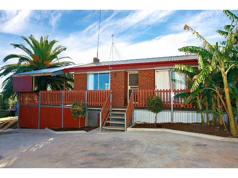 2 Allanton Avenue, Port Noarlunga SA 5167