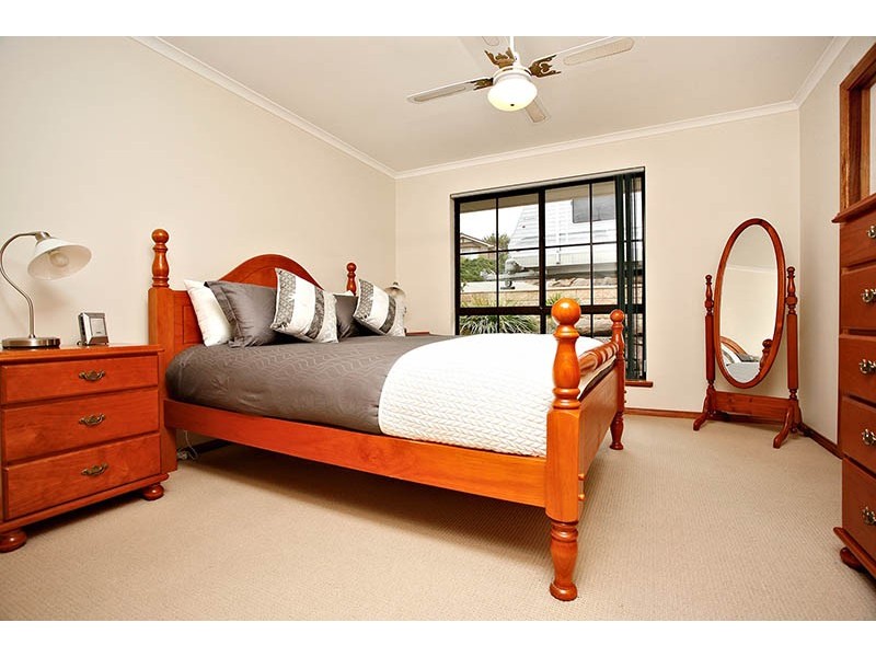 3 Jutland Parade, Woodcroft SA 5162