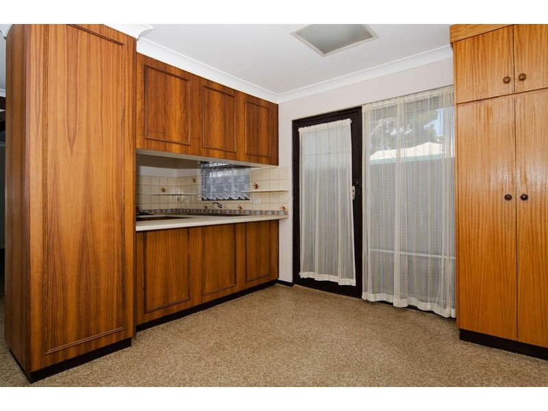 25 Heather Drive, Christie Downs SA 5164