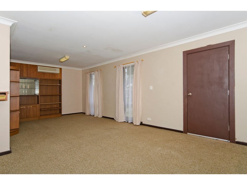 25 Heather Drive, Christie Downs SA 5164