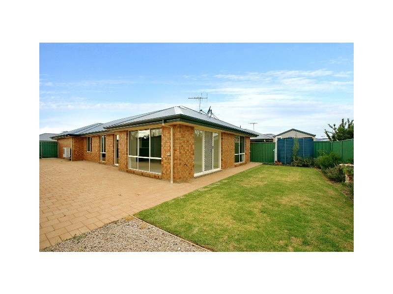 19 Jade Loop, Aldinga Beach SA 5173