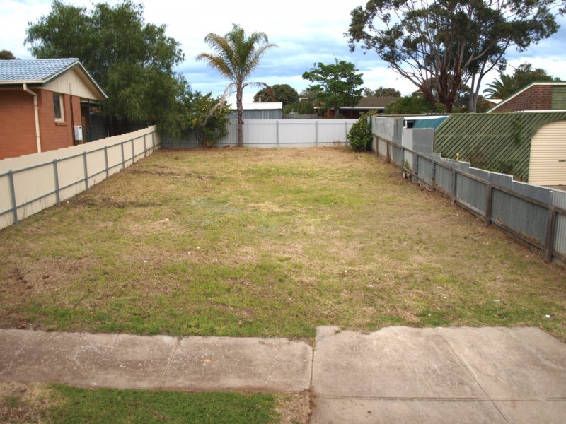 2 Owen Court, Christie Downs SA 5164