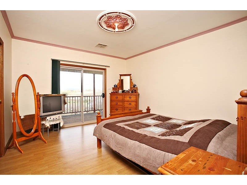 186 Branson Road, Tatachilla SA 5171