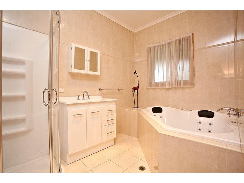 186 Branson Road, Tatachilla SA 5171