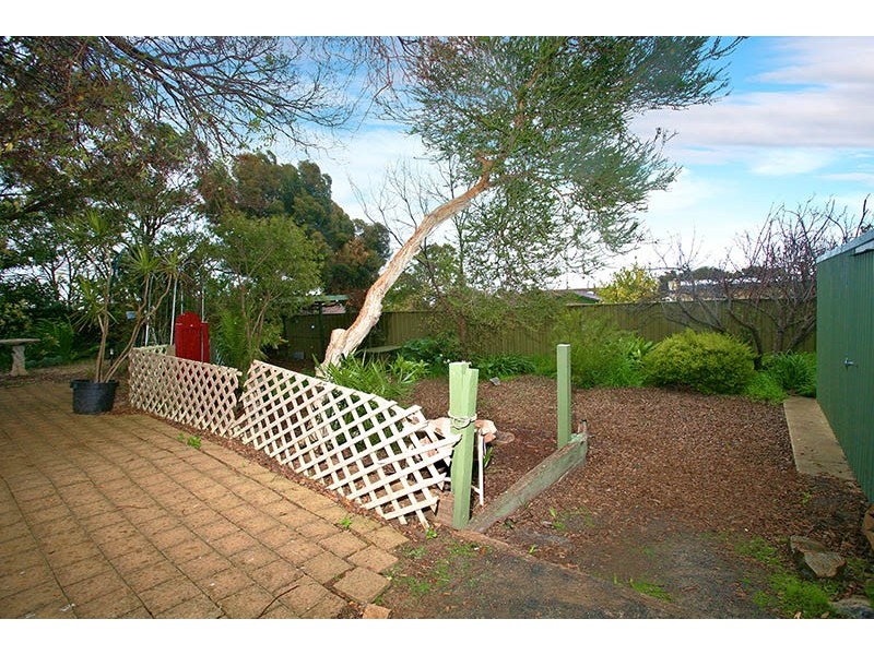 4 Serica Street, Hallett Cove SA 5158