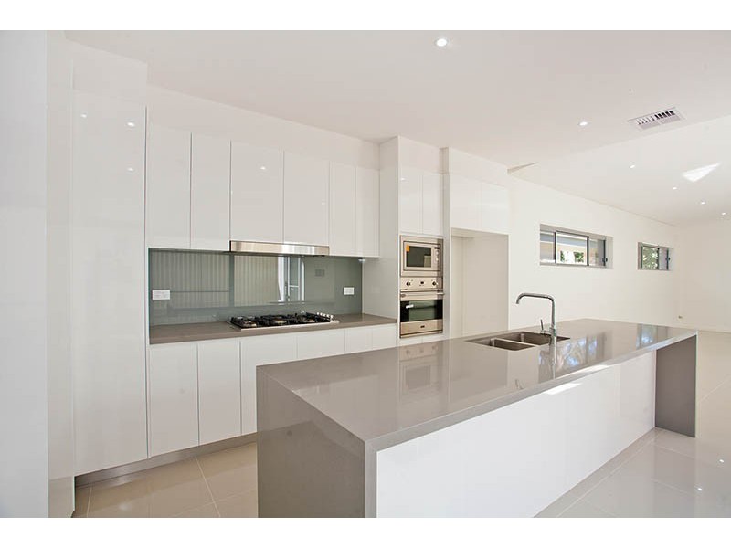 18b Actinotus Avenue, Caringbah South NSW 2229