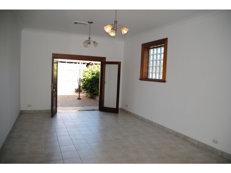 214 West Botany Street, Banksia NSW 2216