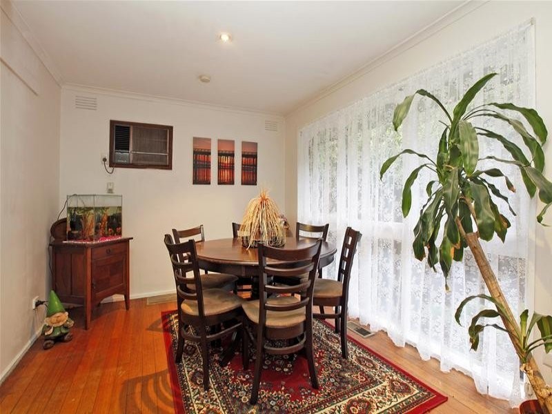 5 Delpura Glen, Greensborough VIC 3088