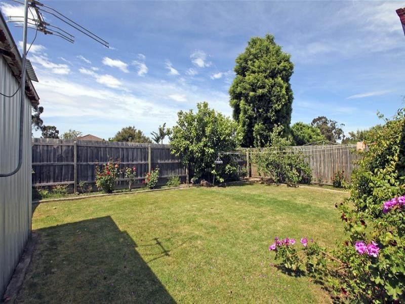 51 Freeman Crescent, Mill Park VIC 3082