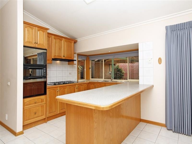 3 Kurrajong View, Mill Park VIC 3082