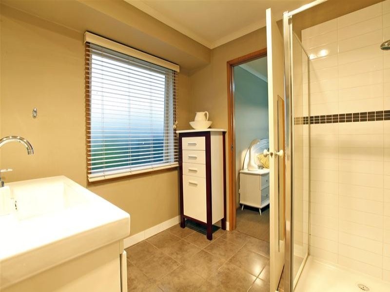 79 Thompson Circuit, Mill Park VIC 3082