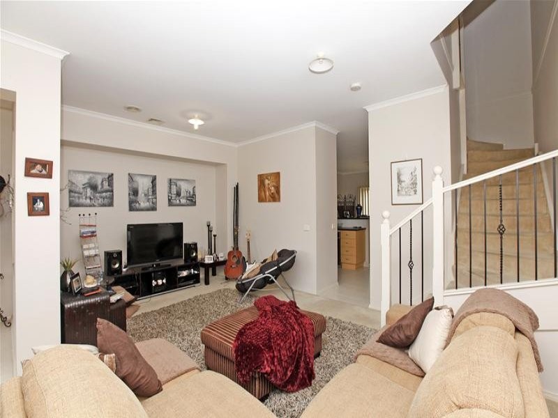 9 Mat Rush Avenue, Bundoora VIC 3083