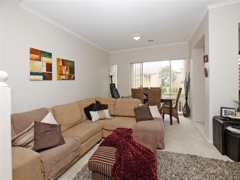 9 Mat Rush Avenue, Bundoora VIC 3083