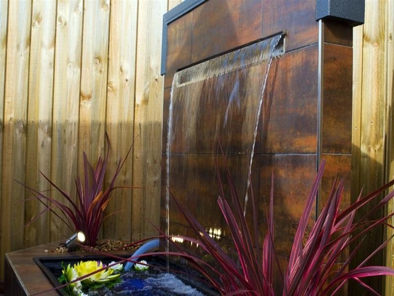 10 Methven Avenue, South Morang VIC 3752