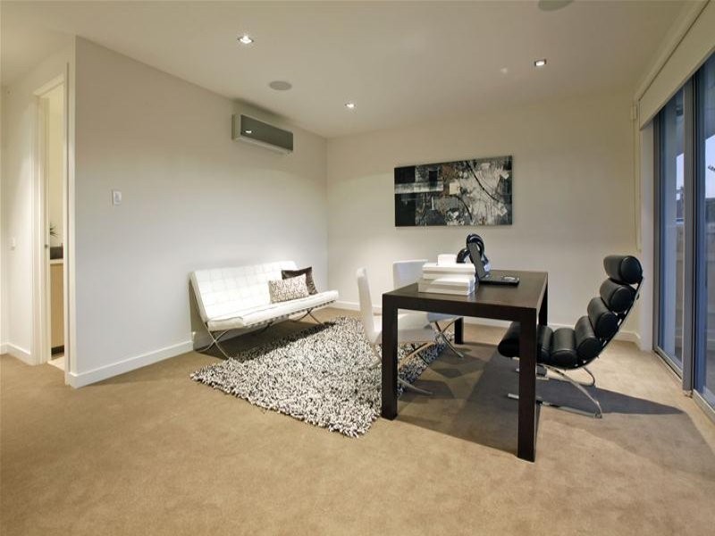 36 Chancellor Avenue, Bundoora VIC 3083